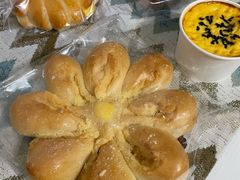 椰蓉面包-玥儿弯弯手作烘焙(中海国际社区御城店)