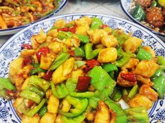 辣子鸡丁-北大地皖峰饭馆