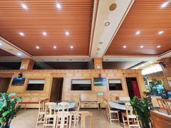 -三锅莊·牦牛肉火锅·香格里拉特色藏餐宴请餐厅(菱角塘路店)