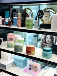 -U·NI SALON 造型