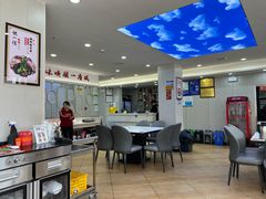 -独一佳老胡湘菜馆(矿山路店)