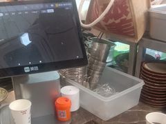 -赵美丽·重庆社区火锅·直营店(火车东站·中豪国际店)