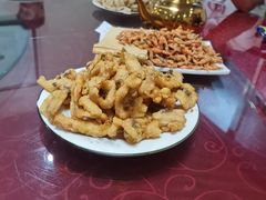 -美顺香食府鱼头老店(雪野湖店)