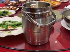 -东馆和天下特色餐饮(工农店)
