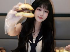 -必胜客(WOW中心城店)