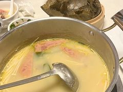 -煲王粤菜餐厅(中侨中心店)