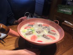 丽江腊排骨火锅-云海肴云南菜·蒸汽石锅鱼(北京良乡华冠店)