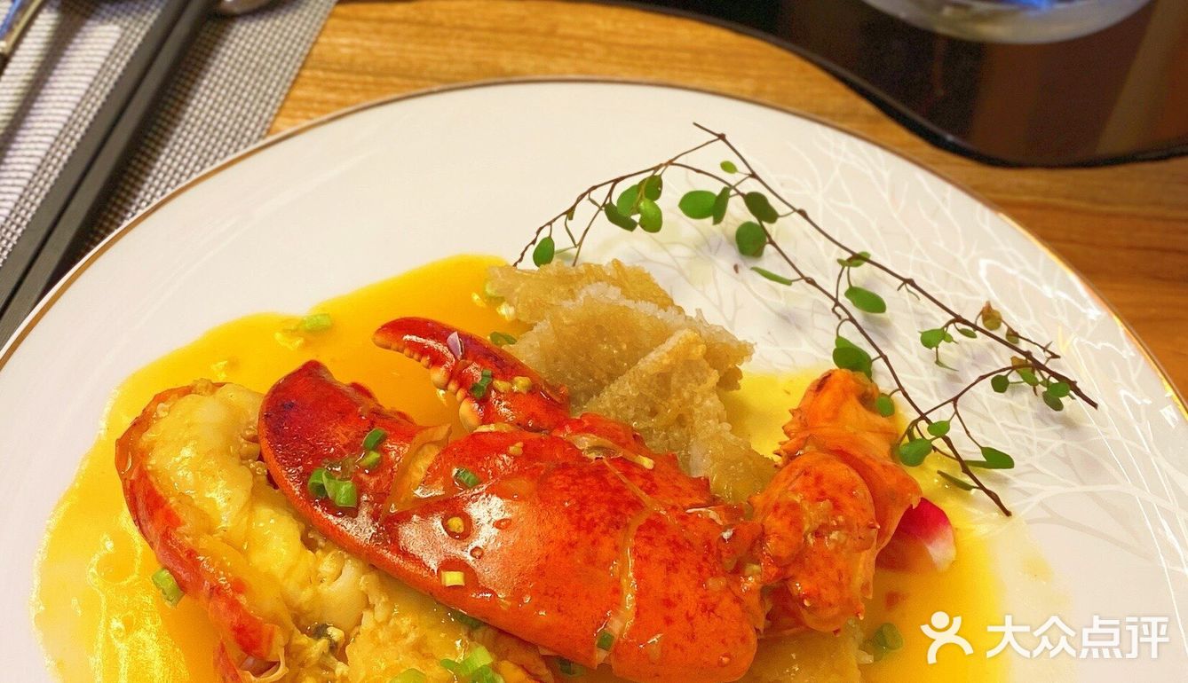 拥有天台清吧的粤式私房菜✨