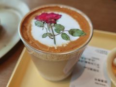 -FOOOO CITY CLUB 孚乐里音乐西餐酒吧(悠方店)