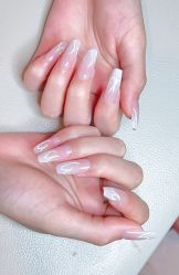 -蜜丝卡伦美甲美睫半永久