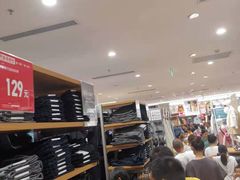-优衣库(重庆沙坪坝印象汇店)
