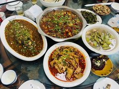 -葡萄园鱼庄(新津店)