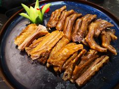 -粤轩楼广式特色餐厅(青岛路店)