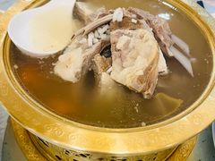 -汗腾格里·风味餐厅(新疆驻京办店)