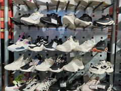 -上品折扣(回龙观店)