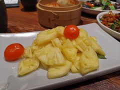 青柠拌菠萝-云海肴·汽锅鸡·云南菜(美罗城店)