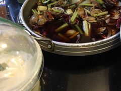-休记光头香辣蟹干锅店(衣冠庙店)