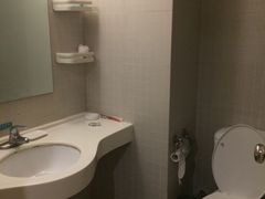 -白玉兰商务酒店(曲阜三孔景区春秋西路店)