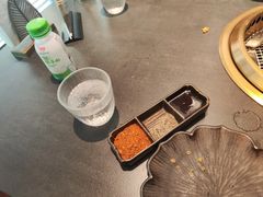-铭牛烧肉·和牛海鲜自助(高新月牙湖店)
