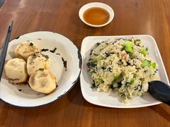-舒蔡记生煎菜饭(云南中路店)