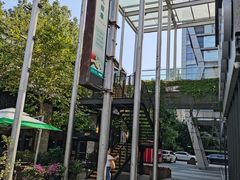 -证大大拇指广场(芳甸路店)