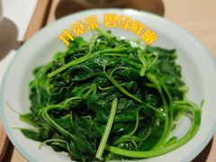 -老乡鸡(上海白玉兰广场店)