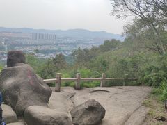 -灵岩山风景区