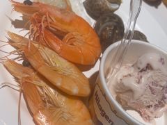 -四海一家自助餐(益田假日广场店)