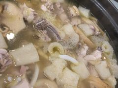 -烹然四季椰子鸡火锅(团结湖总店)