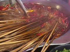 -钢管厂五区小郡肝串串香火锅(人民广场店)