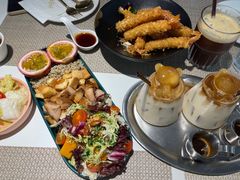 -露露家咖啡店