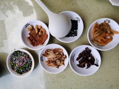 -桥香园云南过桥米线(金马碧鸡店)