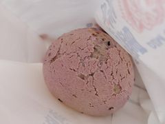 彩虹蛋爆浆麻薯-墨茉点心局(国金街店)
