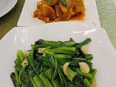 -鹏城人家海鲜酒家·23年老字号(较场尾店)