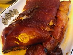 乳豬拼叉燒-黄金烧味(新禧大楼店)
