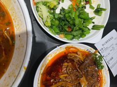 -杨记清芳牛肉拉面(宝龙广场店)