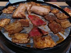 -酒拾烤肉(复地星光天地店)