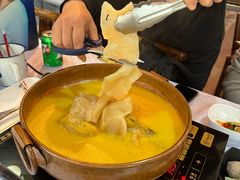 -鲜入围煮花胶鸡海鲜火锅