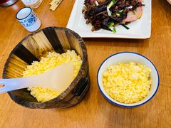 -石磨豆花家常菜·牦牛排土火锅