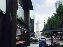 门面-星巴克臻选(南京艾尚天地店)