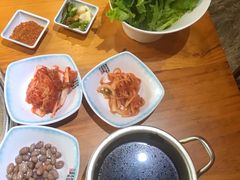 小菜-唯成•韩国炭火烤肉 유성고기