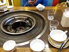 -峰瑞藏地美食·石锅鸡·牦牛肉(大昭寺品牌店)