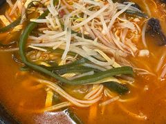 -第5大道精品休闲购物广场
