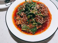 -江渔儿酸菜鱼(奥园广场金发购物中心店)