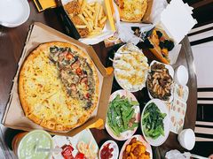 苏丹王拼黑松露披萨-乐凯撒披萨(喜荟城店)