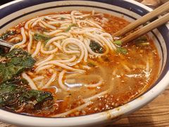 -云阿蛮云南生烫牛肉米线(奉贤路店)