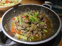 猫儿山的小黄牛-吃饭皇帝大土家民族菜(正大广场店)