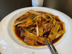 -老牌坊鲁菜名店(美莲广场店)
