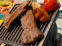 法式嫩烤小羊排-蜜桃花开·中西融合菜E&W(南长街店)