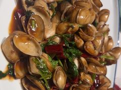 -嗨辣小聚·盘锦河蟹·海鲜烧烤龙虾(盘锦十年好店)